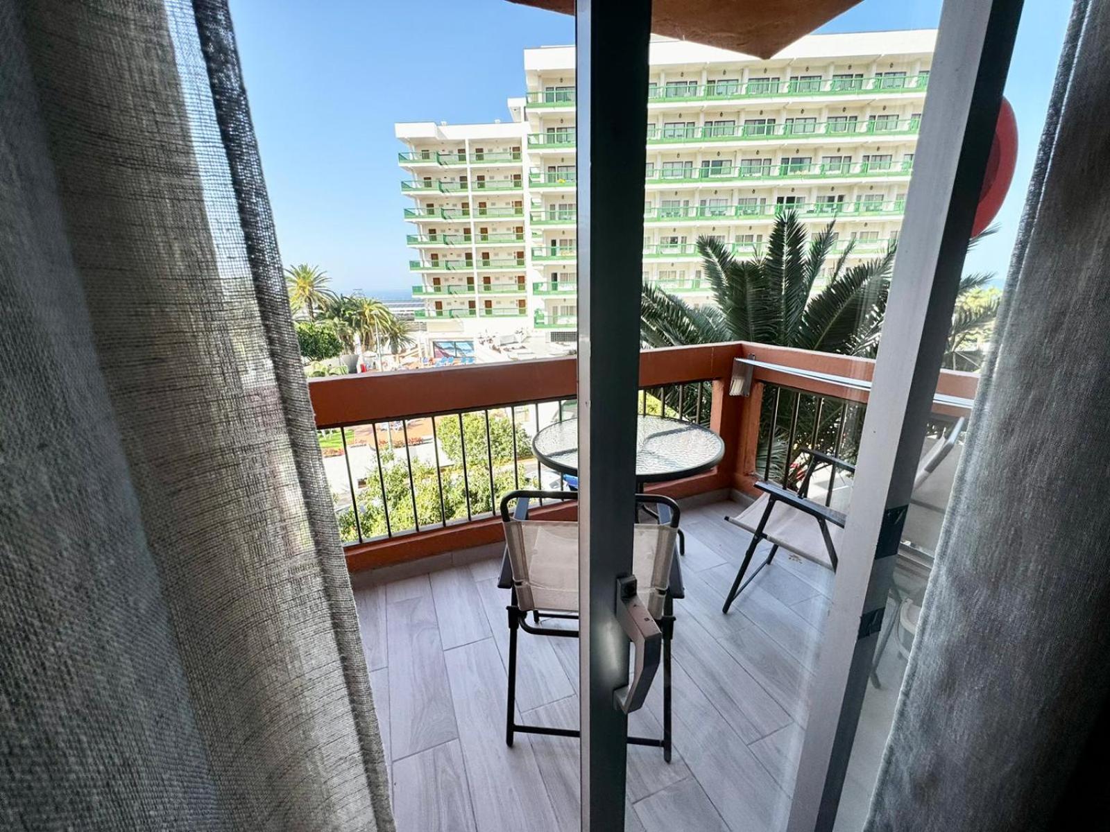 Ocean Breeze Oasis In Puerto De La Cruz Apartment Exterior photo