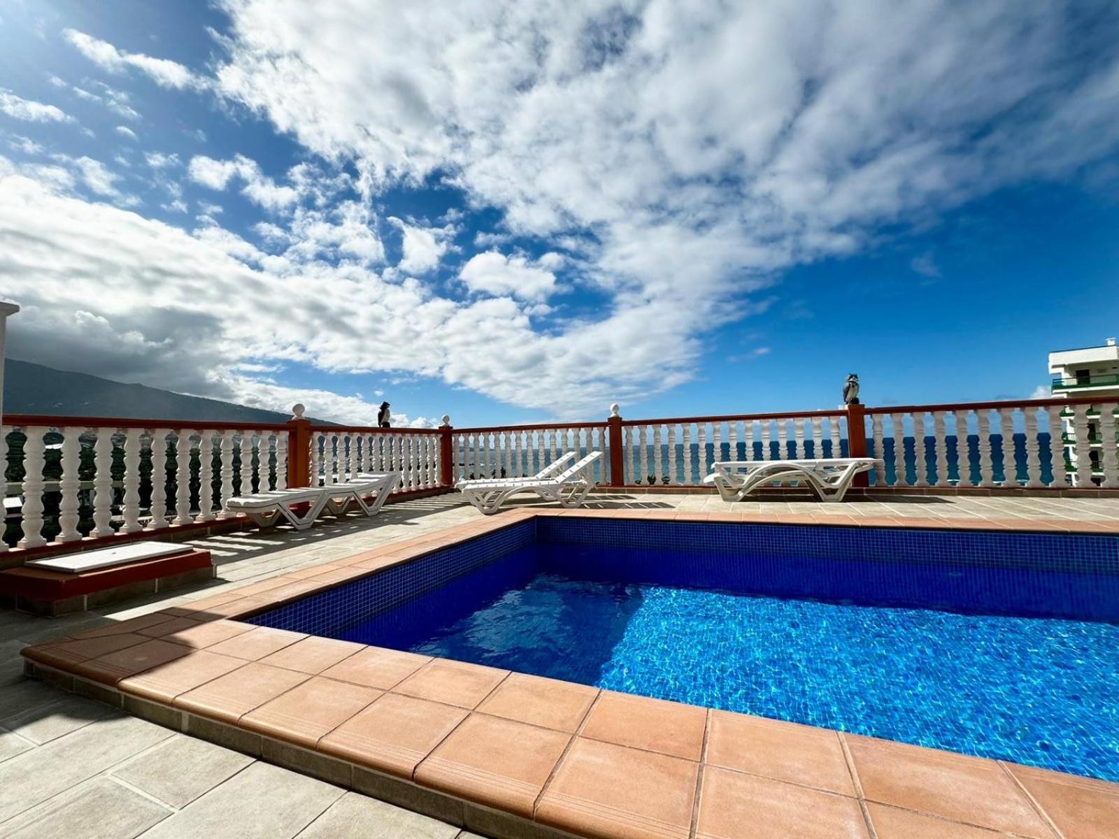 Ocean Breeze Oasis In Puerto De La Cruz Apartment Exterior photo